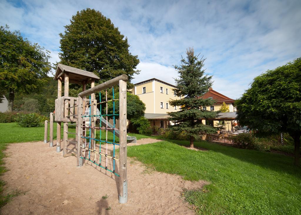 Monteurzimmer Thalfried Ruhla Eksteriør bilde